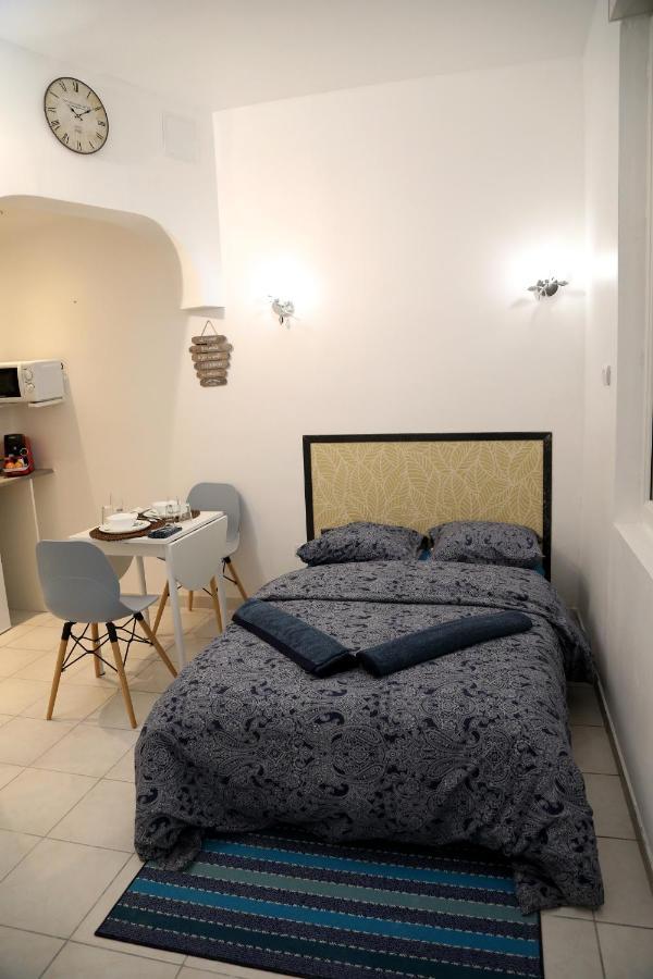 Apartament Pluton Saint-Quentin  Zewnętrze zdjęcie